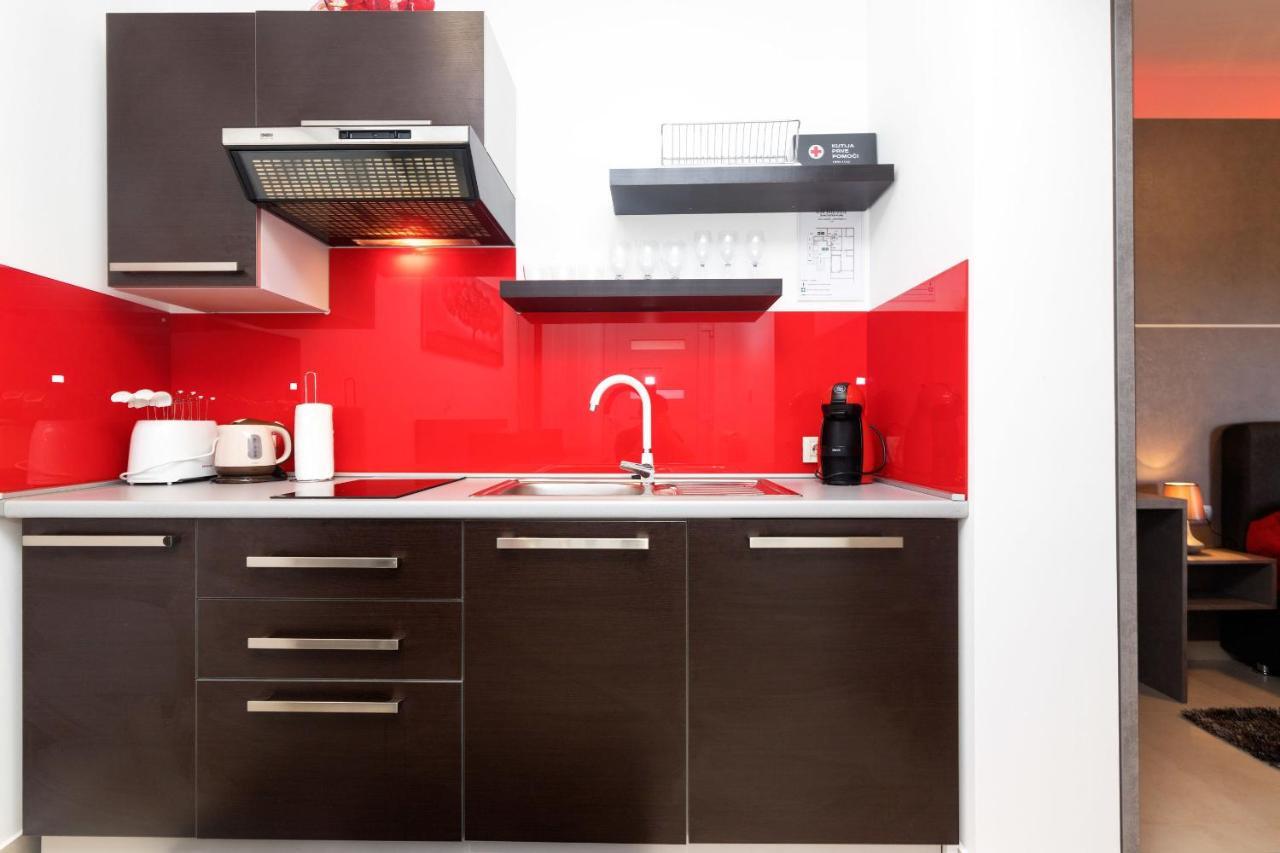 Apartments Villa Adore อิตชิชี ภายนอก รูปภาพ